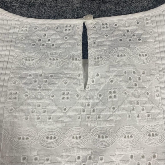 Talbots Blouse Womens 8 White Cotton Sleeveless Eyelet Embroidered Lined Top - Picture 10 of 12